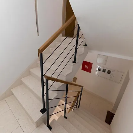 Lusea Apartment *